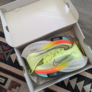 Nike Air Zoom Alphaflys Next %